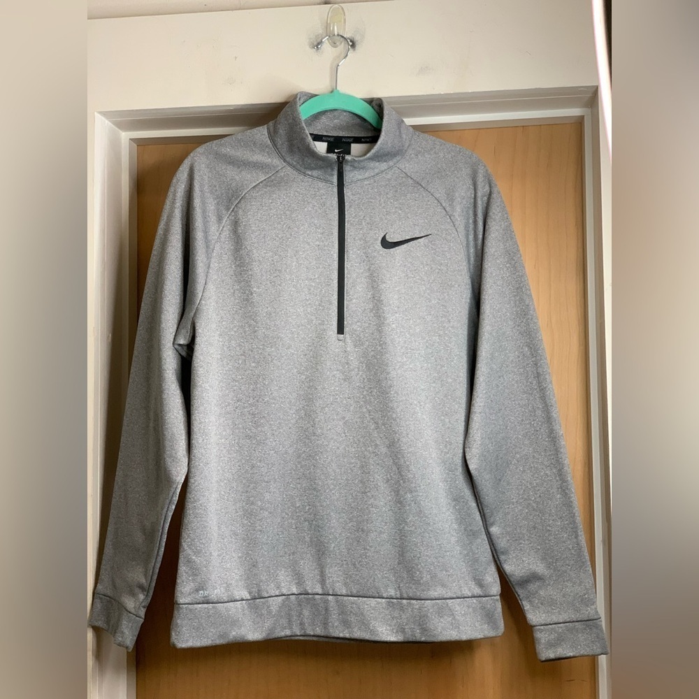 Nike Heather Gray Quarter-Zip Pullover. Size-Medium